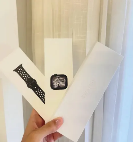 Apple Watch S11 42 mm Lacrado