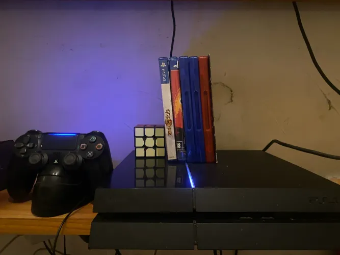 PlayStation 4 1TB 