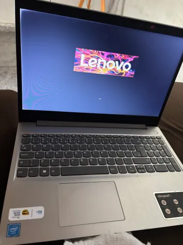 Notebook Lenovo