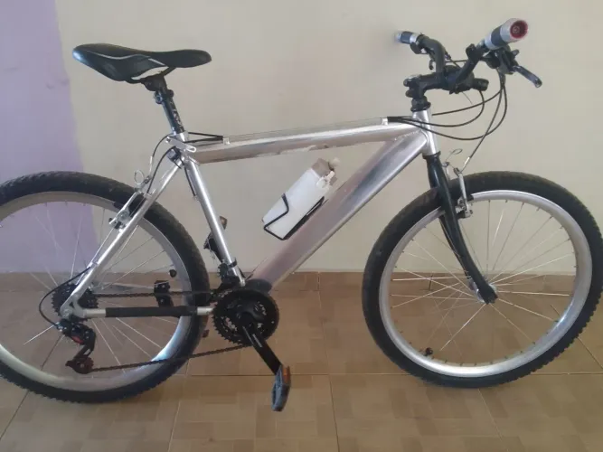 Vendo Bicicleta . 490$. Entrego