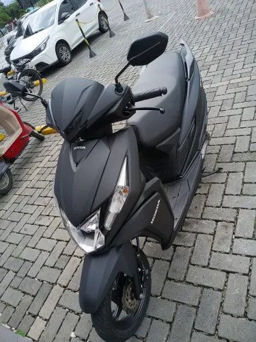 Honda Elite