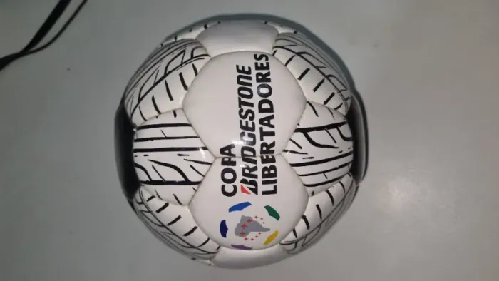 Bola da Libertadores do Grêmio Sem Uso