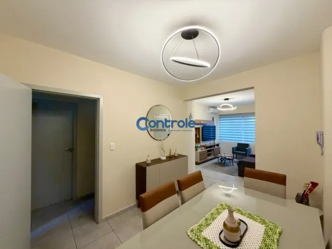 Apartamento com 02 dormitórios no Abraão, em Florianópolis/SC!