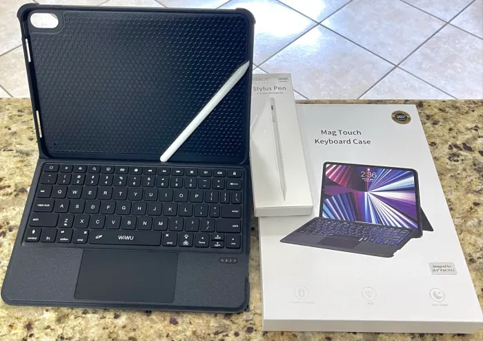 Teclado iPad 10 + Caneta Stylus | Keyboard Case Tipo Notebook + Alta Precisão | Semi Novo