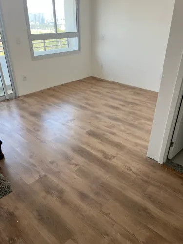 Pisos Vinilicos e laminados