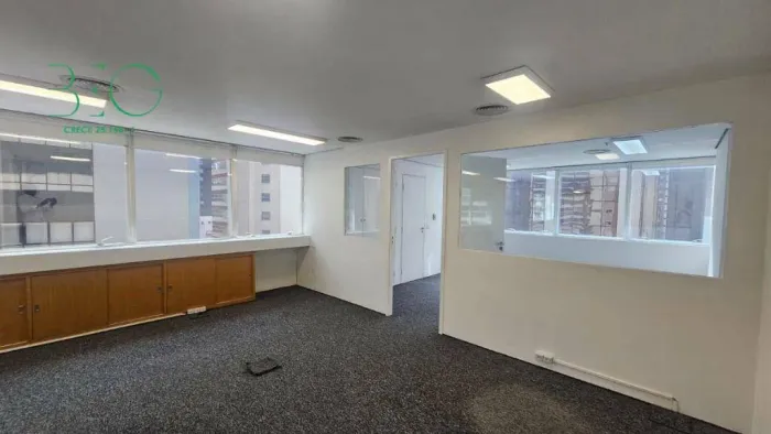 Conjunto, 61 m² - venda por R$ 700. ou aluguel por R$ 111/mês - Vila Olímpia - São Paulo/S