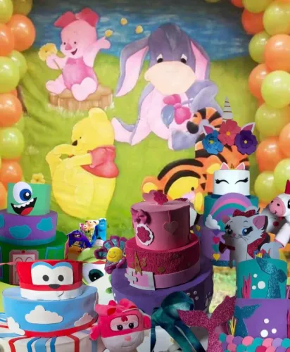 Desapego acervo de decoração de festa infantil 