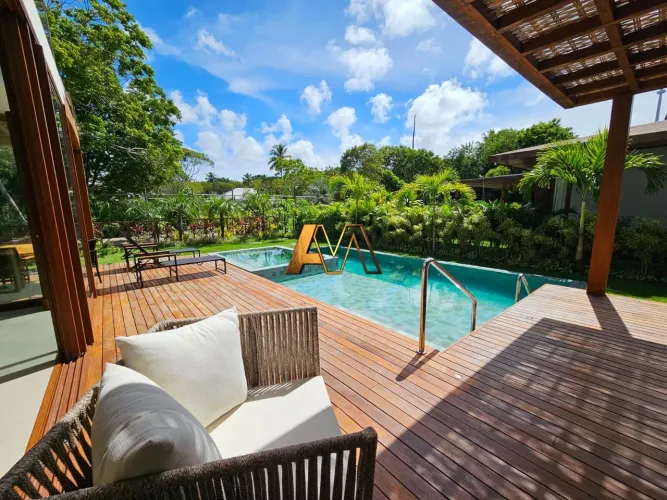 Casa à venda no bairro Praia do Forte - Mata de São João/BA
