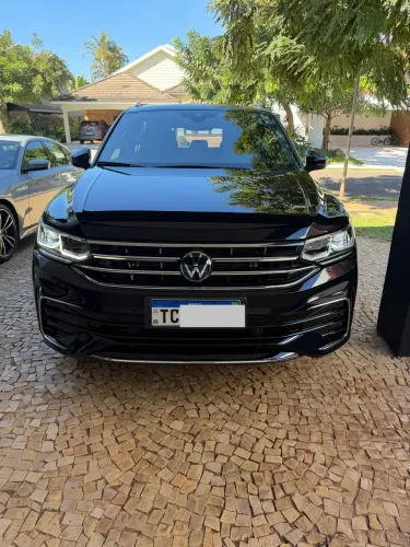 Volkswagen Tiguan Allspac R-line 300 TSI 2.0 2024