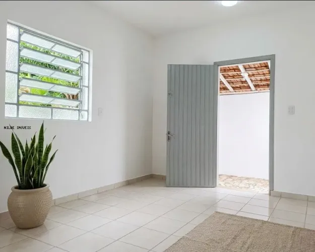Casa para Locação em São Paulo, Horto Florestal, 1 dormitório, 1 banheiro