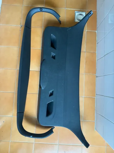 Acabamento Tampa Traseira Bmw 118i 1.6 Turbo 2012 2013 2014