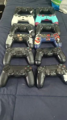 Controle de PS4, Todos avariados, 18 unidades, 30,00 cada, parcelo, aceito troca