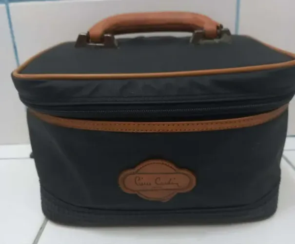 Necessaire Grande Pierre Cardin com Alça | Frasqueira de Viagem