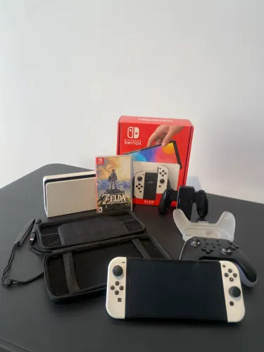 Nintendo Switch OLED + Zelda BOTW + Controle GuliKit + SD 128GB