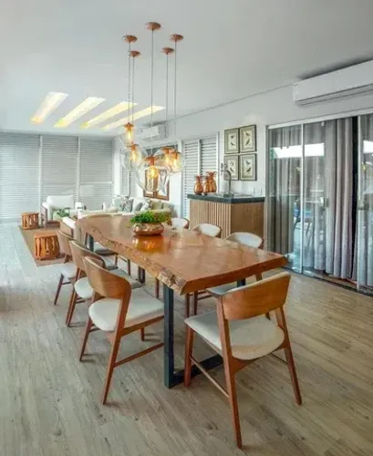 Mesa de jantar familiar