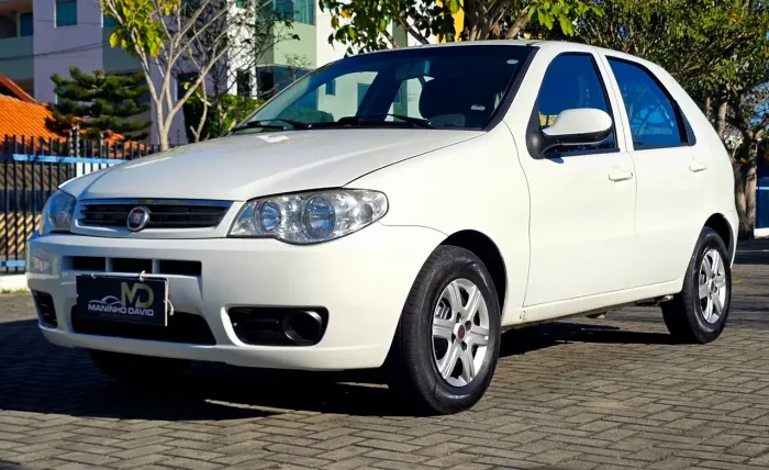 Fiat Palio Celebration 1.0 Fire Flex 8V 4P 2015