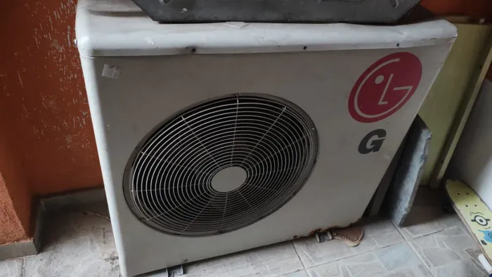 Ar condicionado usado LG 38000BTUs piso teto