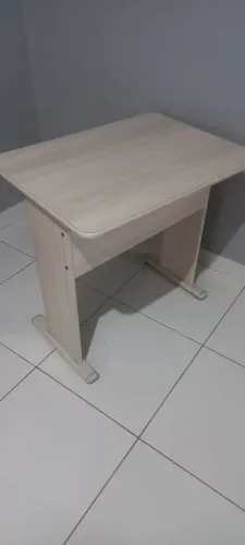Mesa para escritório