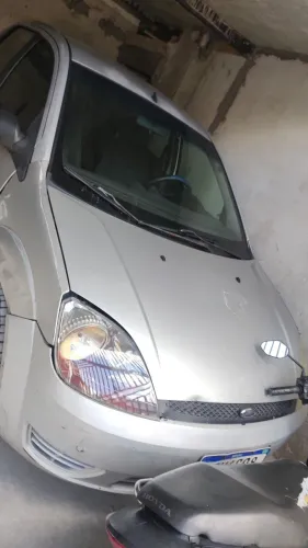 Ford Fiesta Sed. Personnalite 1.0 8V 4P 2005