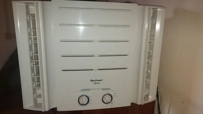 ar condicionado springer janela