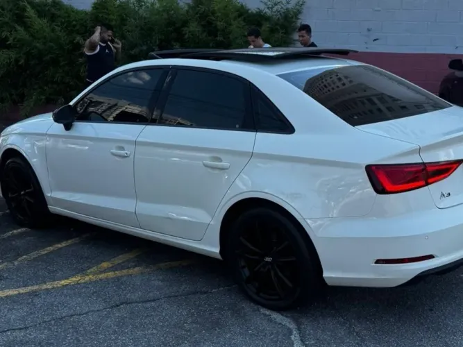 Audi A3 Sed.1.8/1.8 Ambit.16v TB FSI S-tronic 2014