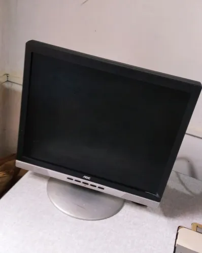 Monitor 17 polegadas VGA,para computador