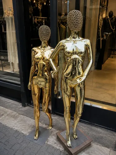 Manequim Premium Dourado Cromado Cabeça Aramada Loja Luxo