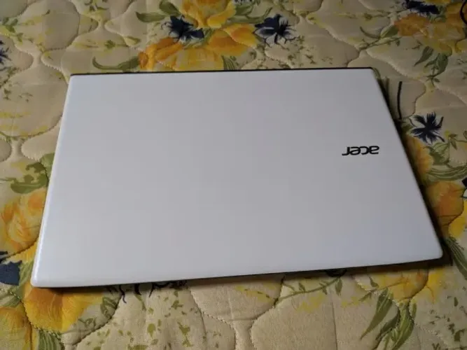 Notebook Acer E-5 553G RAM 4GB