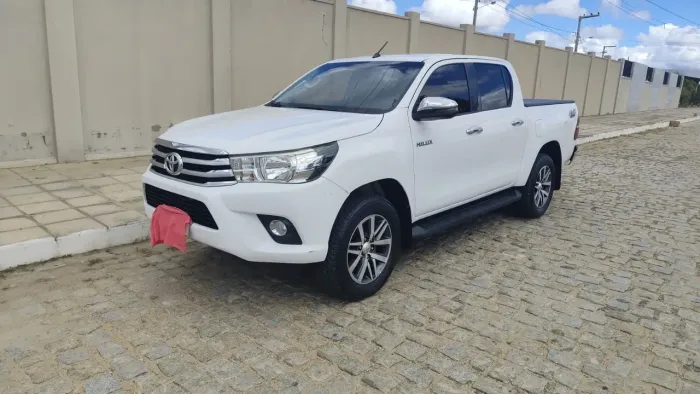Toyota Hilux CD SRV 4X4 2.8 TDI Diesel Aut. 2018