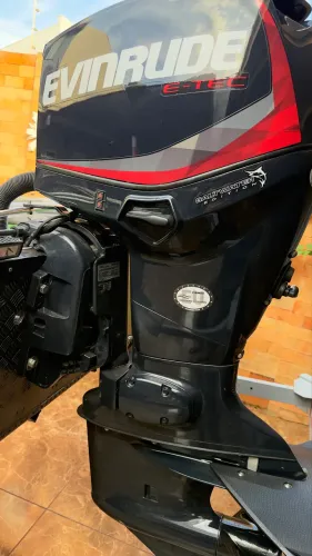 Motor Evinrude 90hp Etec.   *