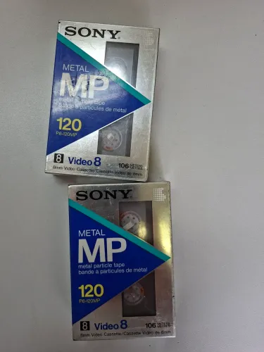2 Fitas de Video 8mm cassete Sony 