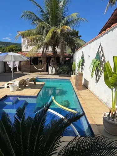 Casa à Venda em Campo Grande, Rio de Janeiro - Imóvel de Luxo com 5 Quartos, Piscina e Ene