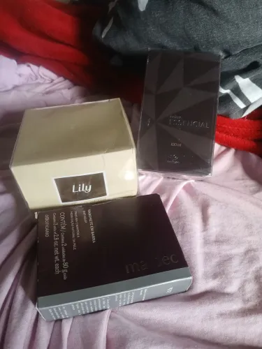  Vendo kit creme perfume sabonete