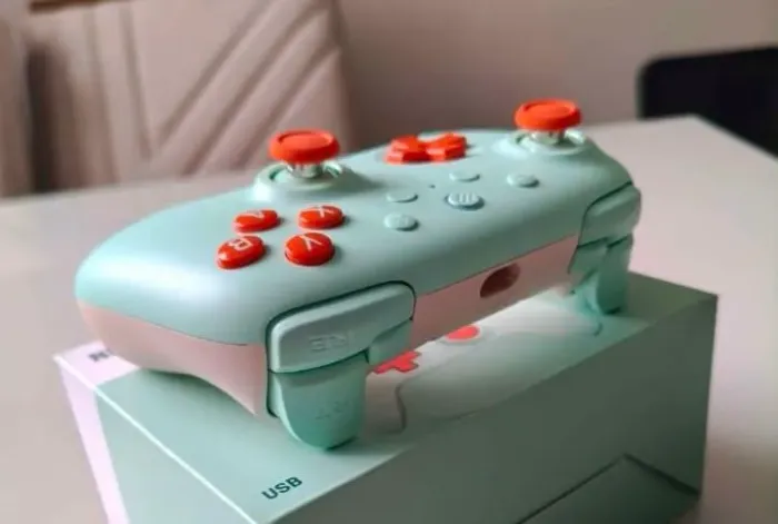 Controle Gamer Sem Fio 8BitDo Ultimate 2C (sem fio)