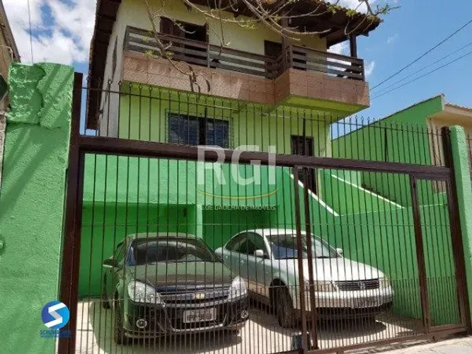 Casa para Venda - 450m², 4 dormitórios, sendo 1 suites, 2 vagas - Vila Ipiranga
