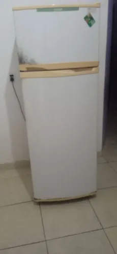 Geladeira duplex potente