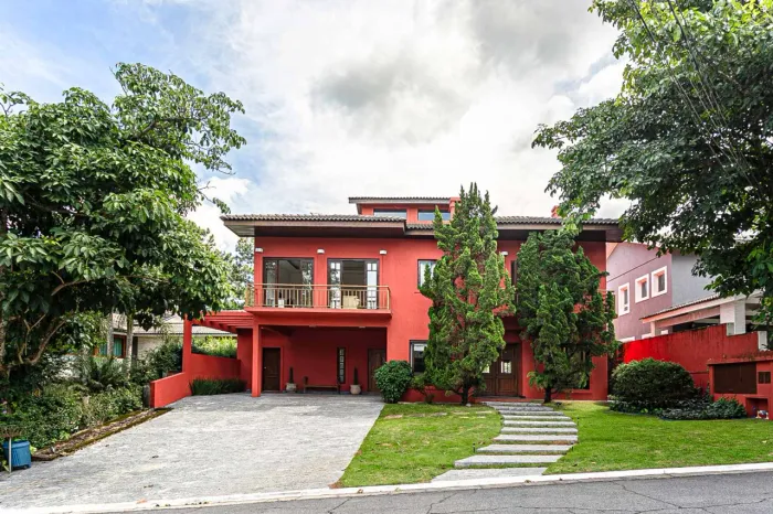 Casa no condomínio Morada dos Lagos para venda com 4 quartos, sendo 4 suítes, 365m²