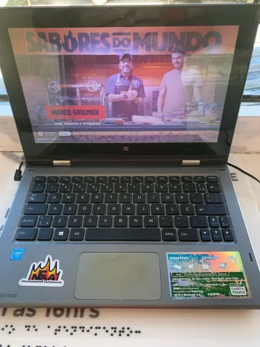 Notebook positivo duo 3630
