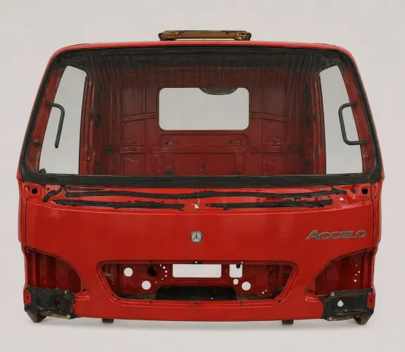 Cabine Mercedes Benz Accelo 715