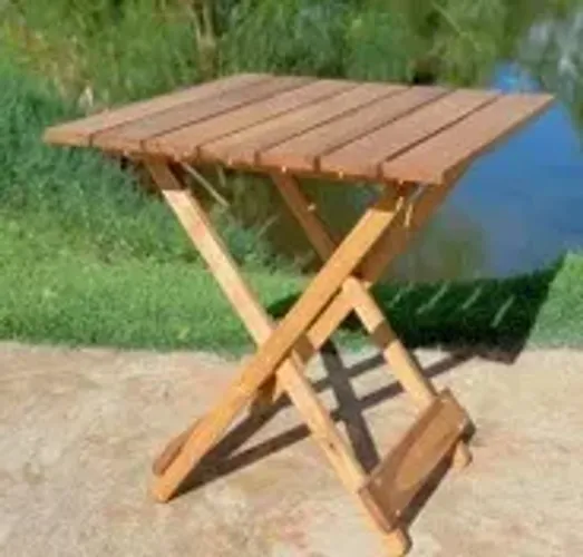 Mesa de boteco em Madeira