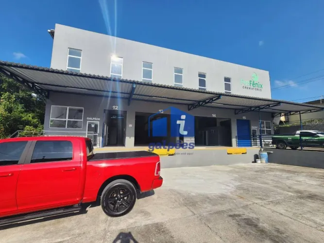 Galpão com 930 m² dentro de Condomínio em Paulista - PE