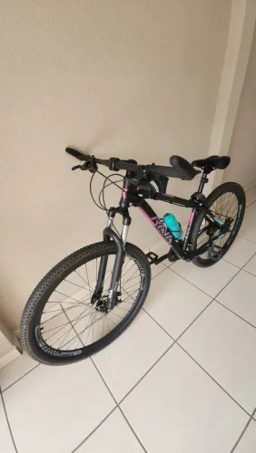 Bicicleta RAVA Pressure - Aro 29 / 21 marchas (21V) / Manutenção em dia