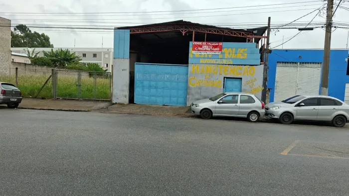 VENDO ALUGO OU TROCO EM FAZENDA