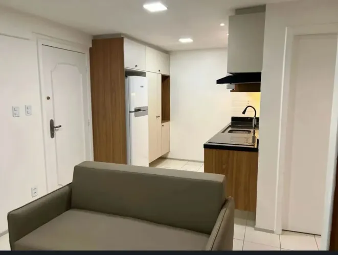 ALUGO AMERICAN FLAT ANDAR ALTO VISTA MAR PONTA DAREIA  50 m²