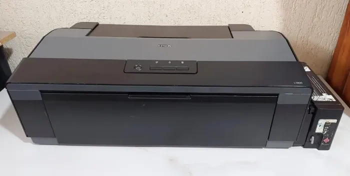Impressora Epson L1300 A3, A3+ E A4 funcionando perfeitamente. boa pra alta demanda