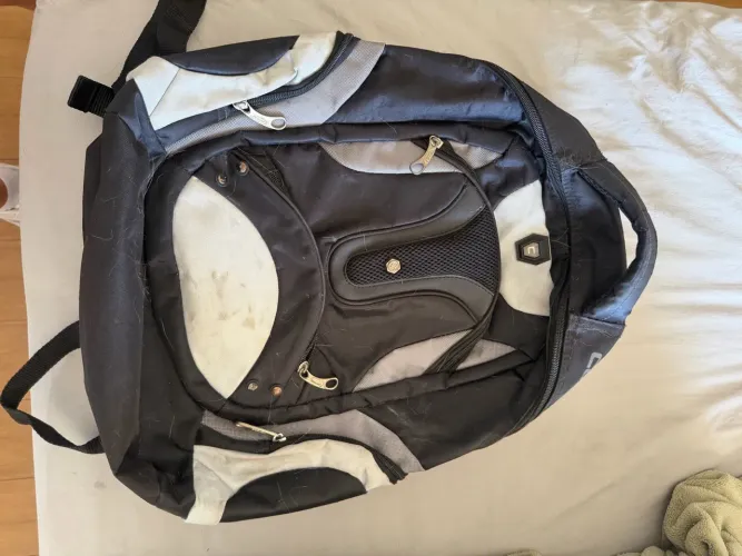 Vendo Mochila multiuso