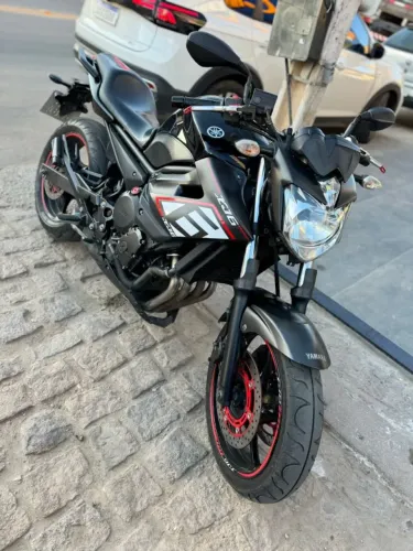 Yamaha XJ6 600N 2013 Impecável