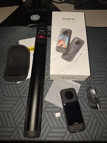 Insta360 X3 360° 72mp Câmera De Ação + Sd 128gb + Tripé Ulanzi 2m