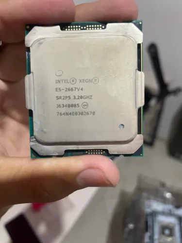 Placa mãe x99 SOYO + Xeon 2667v4