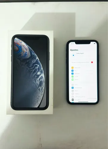 iPhone XR 64GB Preto